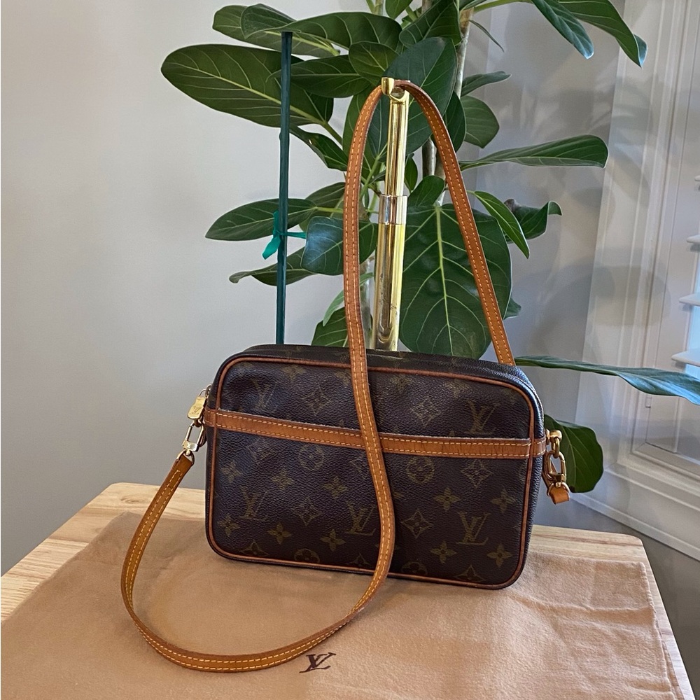 Louis Vuitton Compiegne 23 Crossbody Bag